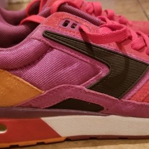 Brooks women suede Heritage Fusion EUC